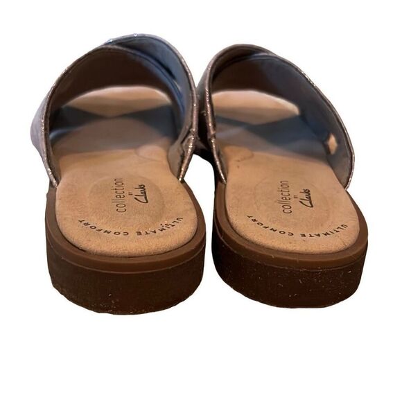 Collection by Clarks Women’s 6.5 Ultimate Comfort Sparkly Silver Open Toe Sandal - Picture 5 of 8